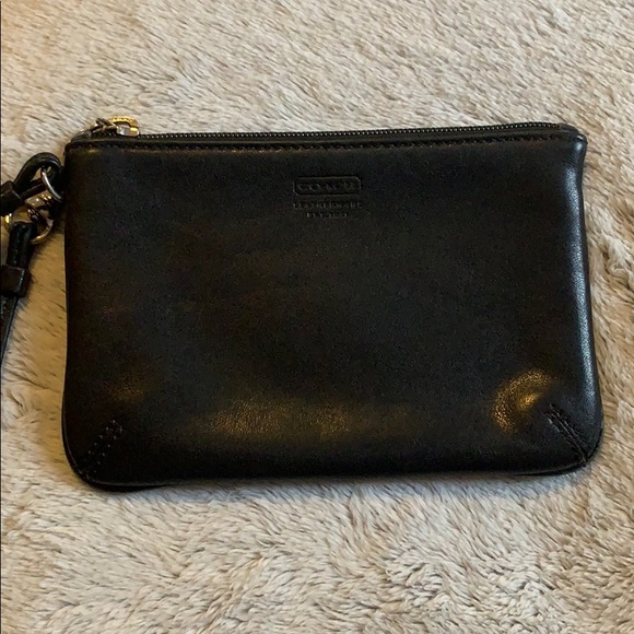 coach wristlet - Picture 3 of 4